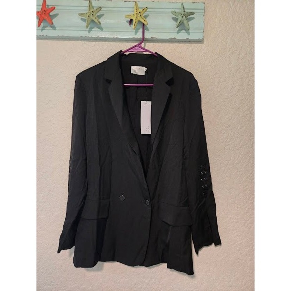 The‎ Room Black Blazer